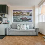 Rent 3 bedroom apartment of 52 m² in Porto