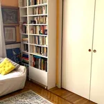 Rent a room in milan