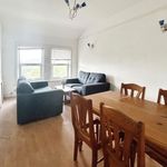 Rent 2 bedroom flat in Wales