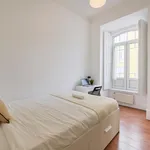 Rent 9 bedroom apartment in Lisbon