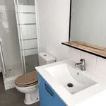 Appartement de 40 m² avec 3 chambre(s) en location à Marseille