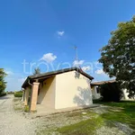 Rent 5 bedroom house of 258 m² in Vigarano Mainarda