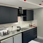 Rent 5 bedroom flat in Birmingham