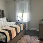 Rent 2 bedroom house in NY