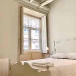 Rent 2 bedroom apartment in Porto