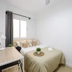 Rent 7 bedroom apartment in Valencia