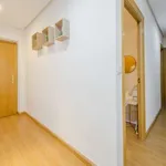 Rent a room of 120 m² in madrid