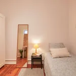 Rent a room in lisbon