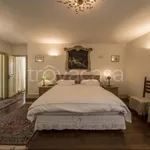 Rent 8 bedroom house of 410 m² in Besozzo