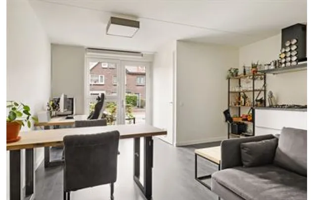 Huur 1 slaapkamer appartement van 54 m² in amersfoort