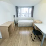 Rent 4 bedroom house in Leeds