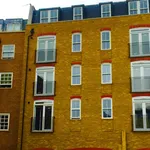 Rent 2 bedroom apartment in Reigate and Banstead