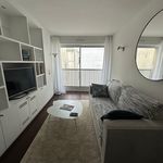 Appartement de 330 m² avec 1 chambre(s) en location à Paris