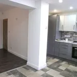 Rent 3 bedroom house in West Midlands