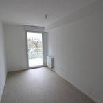 Rent 3 bedroom apartment of 61 m² in NANTES