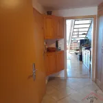 Pronajměte si 3 ložnic/e byt o rozloze 99 m² v Prague