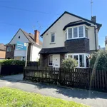 Rent 3 bedroom house in Camberley