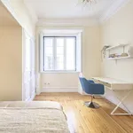 Rent a room in lisbon