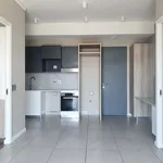 Rent 2 bedroom apartment of 6421 m² in Pretoria