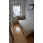 Miete 3 Schlafzimmer wohnung von 60 m² in Stuttgart