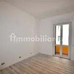 Rent 3 bedroom apartment of 90 m² in Novara