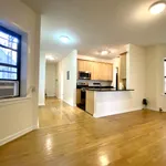 Rent 2 bedroom apartment of 900 m² in Manhattan