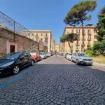 Affitto 2 camera appartamento di 45 m² in Napoli