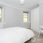 Rent 4 bedroom flat in Edinburgh