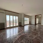 Rent 5 bedroom house of 253 m² in Treviso