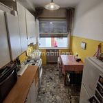 Rent 4 bedroom apartment of 90 m² in Padua