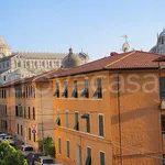 Rent 5 bedroom apartment of 95 m² in Pisa