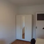 Rent 5 bedroom apartment in Lisbon