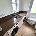 Rent 5 bedroom house in Scotland