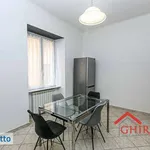 Affitto 3 camera appartamento di 81 m² in Genoa