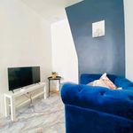 Rent 2 bedroom apartment of 25 m² in Marseille 1er