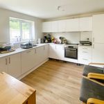 Rent 3 bedroom flat in Wales