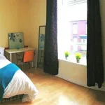 Rent 9 bedroom house in North West England