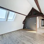 Appartement de 160 m² avec 2 chambre(s) en location à Soignies