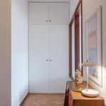 Rent 4 bedroom apartment in Porto