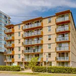 Appartement de 850 m² avec 2 chambre(s) en location à Calgary