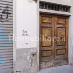 Rent 1 bedroom apartment of 25 m² in Florence