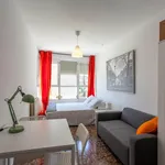 Rent 5 bedroom apartment in Valencia