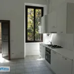 Rent 3 bedroom apartment of 77 m² in Milan