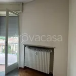 Affitto 4 camera appartamento di 130 m² in Parma