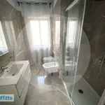 Rent 3 bedroom apartment of 80 m² in Bari