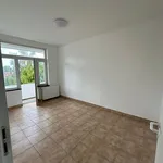 Huur 2 slaapkamer appartement in Schaerbeek