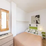 Rent 1 bedroom apartment of 1 m² in madrid