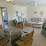 Rent 2 bedroom apartment of 73 m² in Sarasota