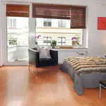 Rent 1 bedroom apartment of 31 m² in Dusseldorf