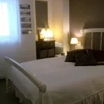 Rent 1 bedroom apartment of 60 m² in Barcelona']